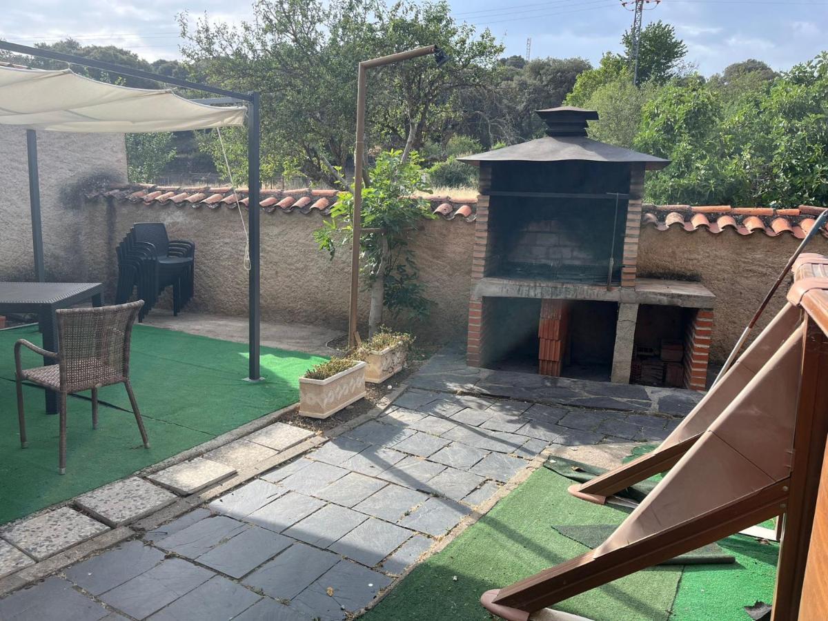 Casa Rural El Medico Serradilla del Arroyo Esterno foto
