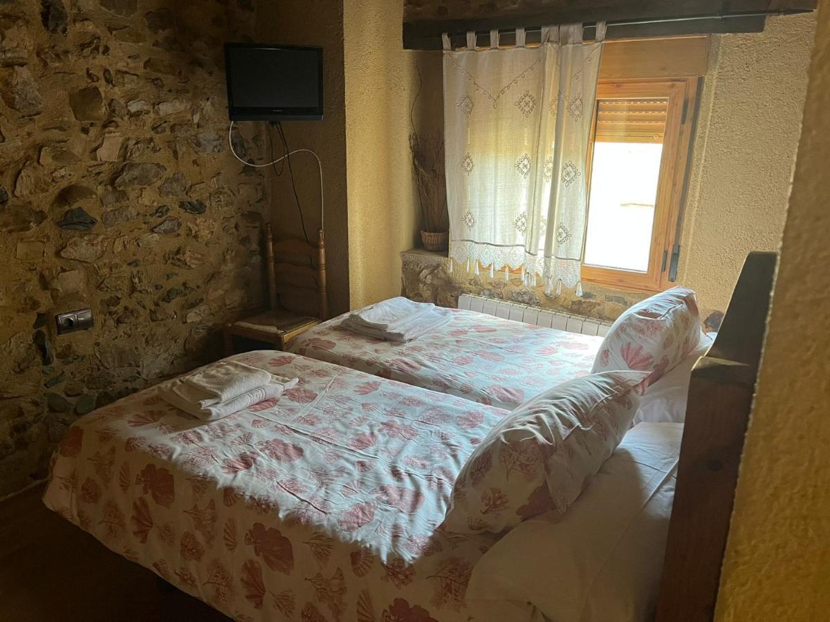 Casa Rural El Medico Serradilla del Arroyo Esterno foto